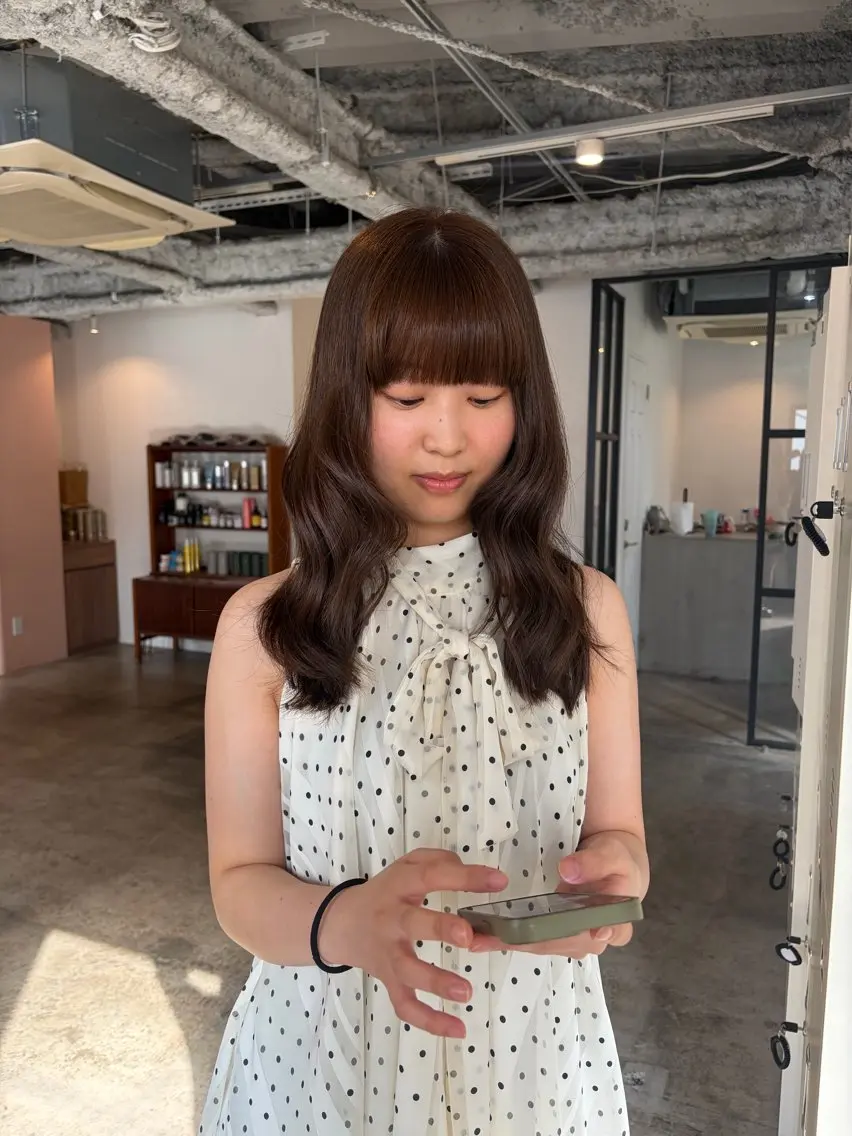 セミロング カット ヘアカラー 🧣misaki 🧣のヘアスタイル