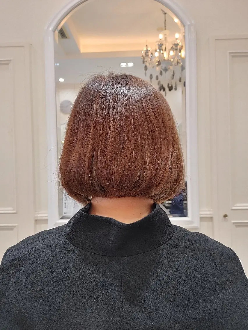 カット+ボリュームダウントリートメントの写真