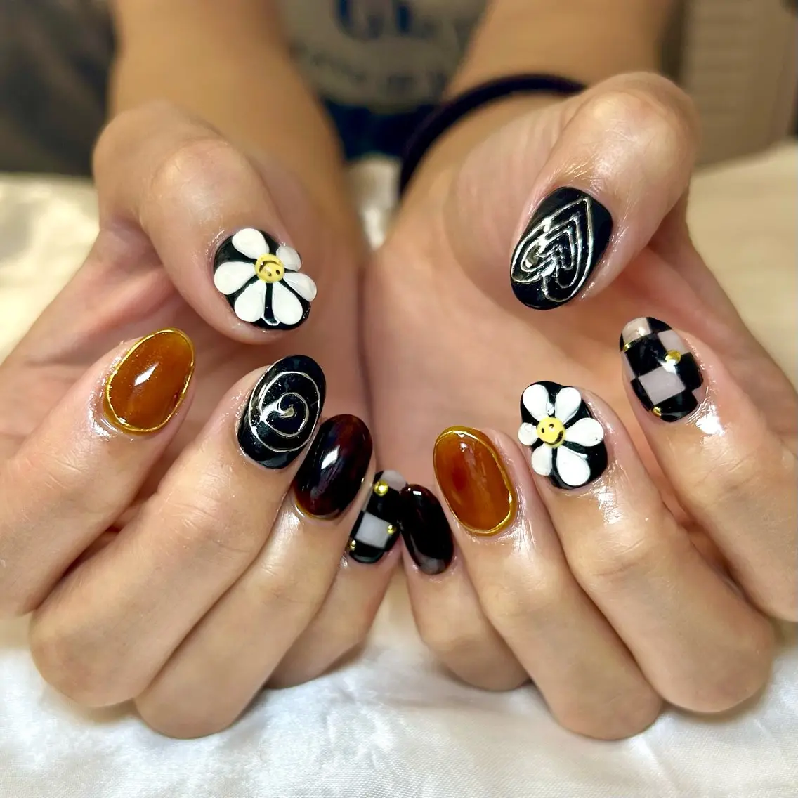ネイル ハンドネイル yamane de  salonのネイルデザイン