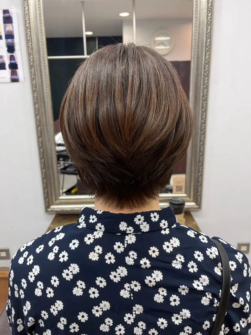 ショート 産休の為お休みです! 小島凜のヘアスタイル