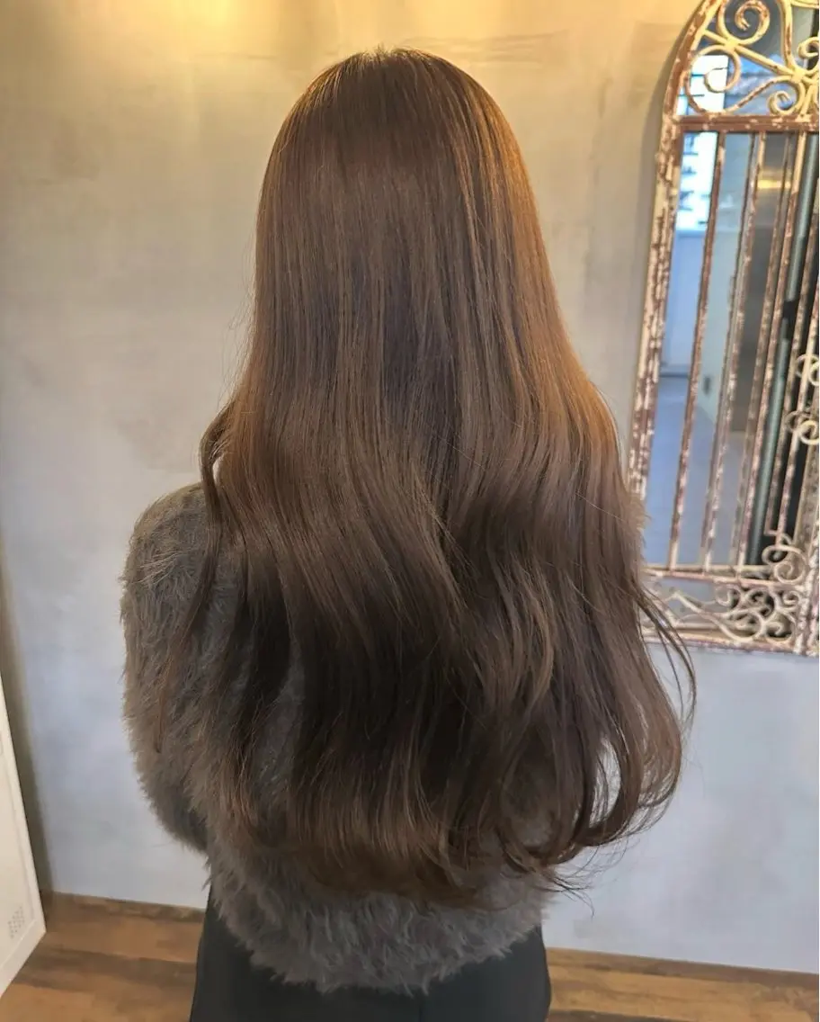 カラー yana /ブリーチモデルのヘアスタイル