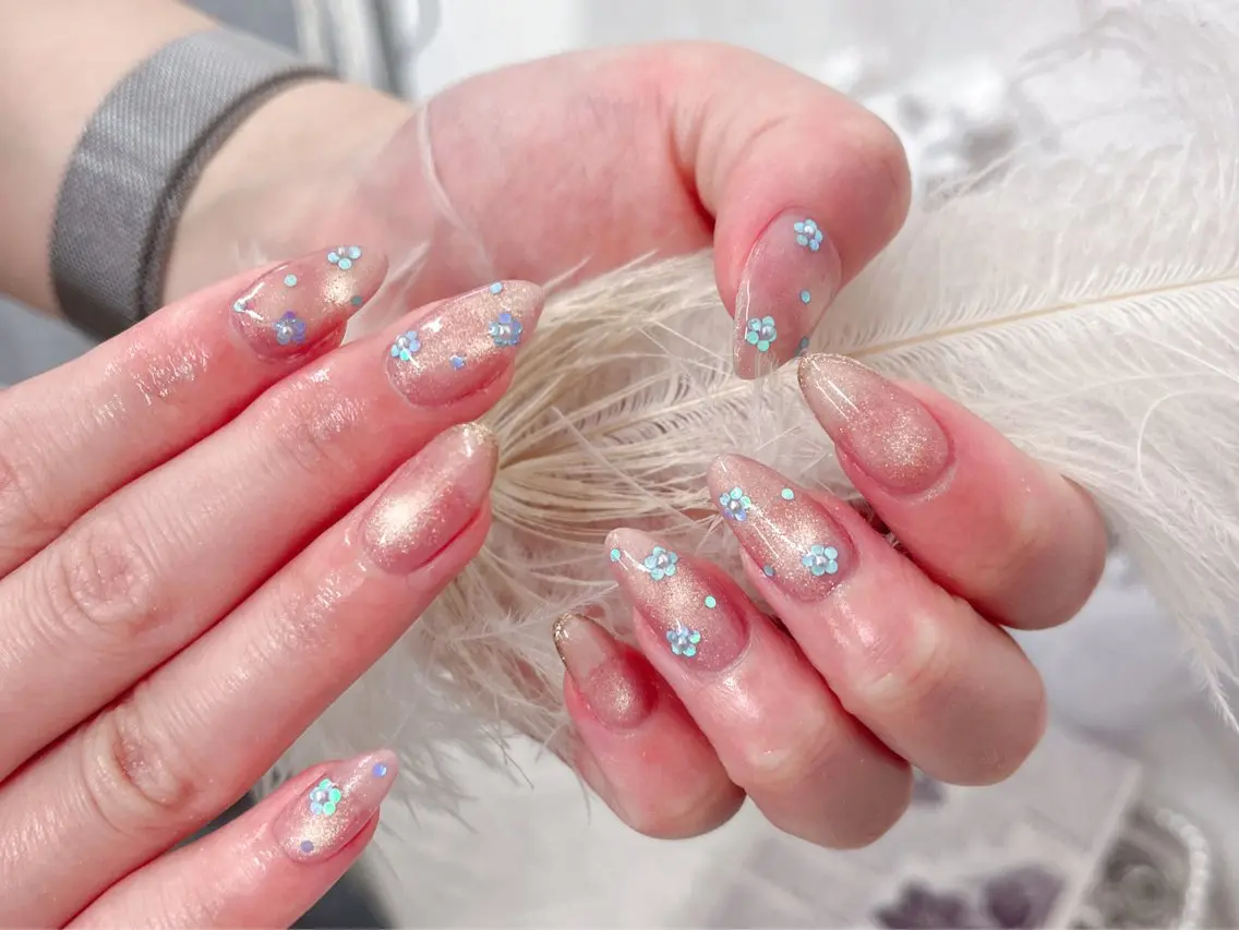 ネイル Glow Nail スカルプ専門店のネイルデザイン