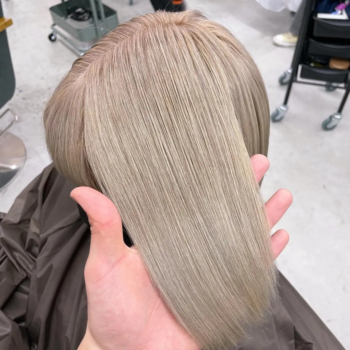ショート Lull1人美容室 バレイヤージュのヘアスタイル