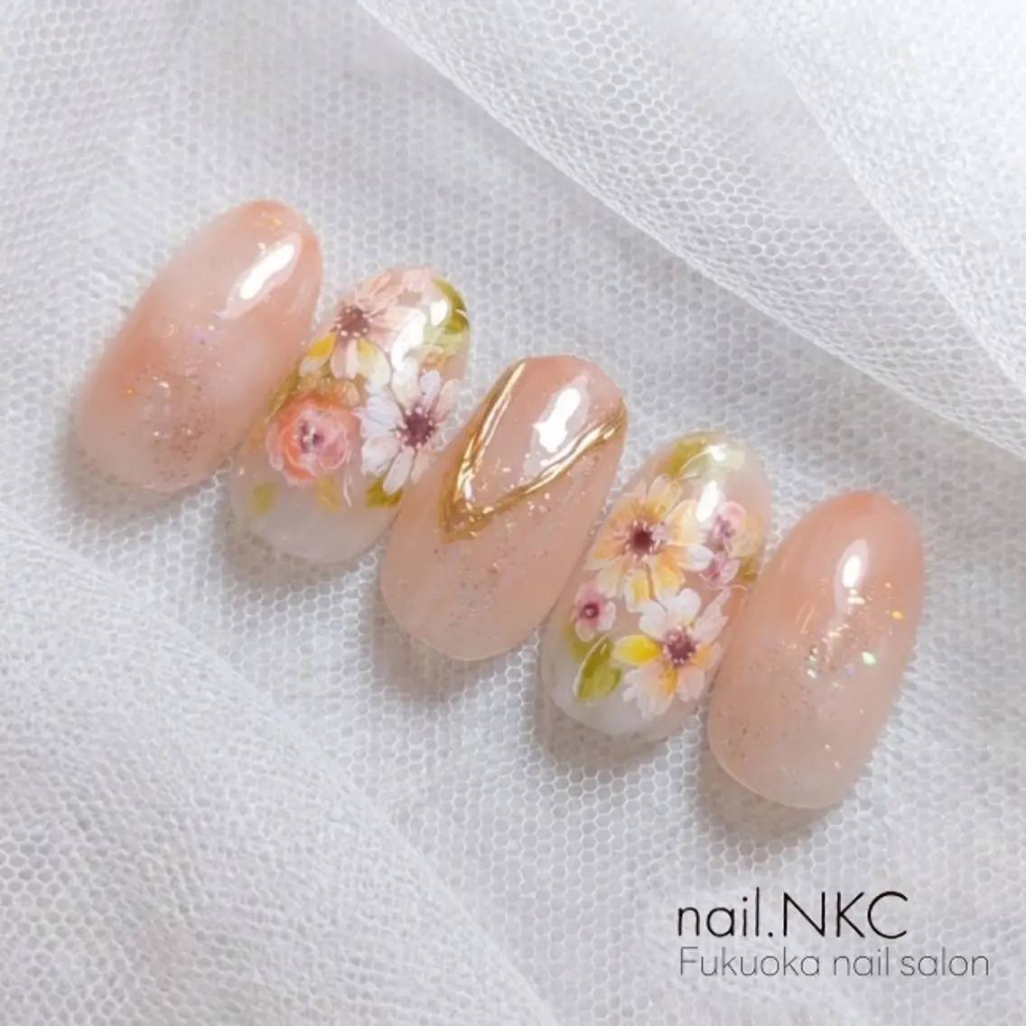 ネイル アートネイル フラワーネイル ハンドネイル nail.NKC ネイルエヌケーシーのネイルデザイン