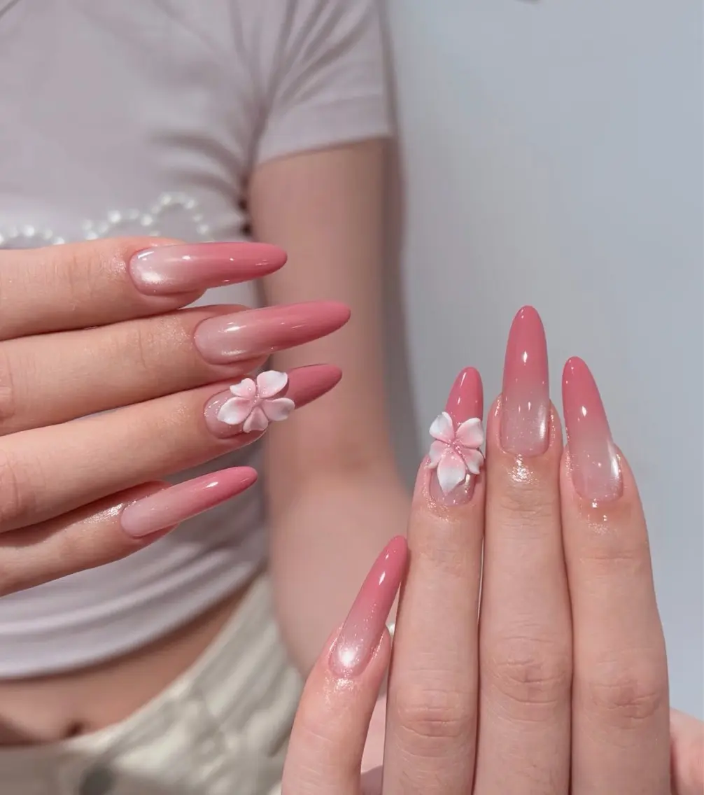 ネイル ハンドネイル Luna Gladeのネイルデザイン