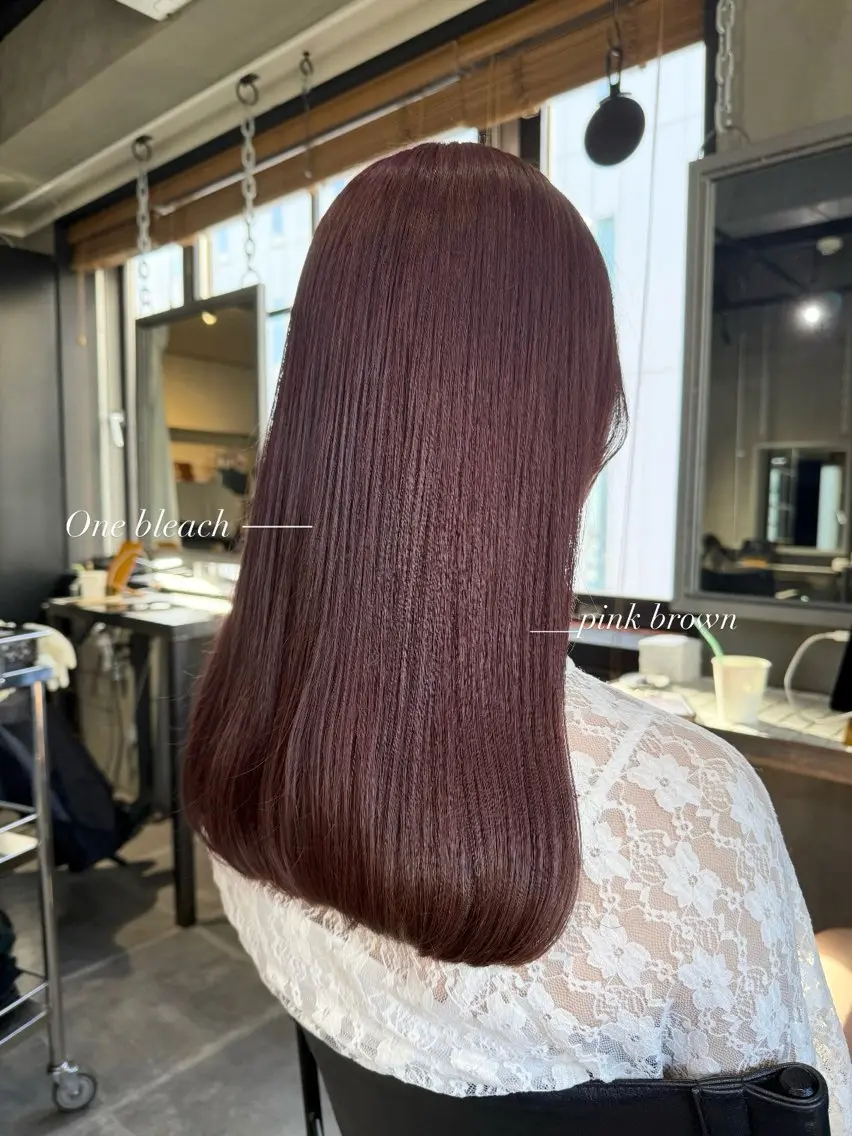 ロング カラー ブラウンカラー ピンクカラー ピンクブラウン カット ヘアカラー トリートメント 佐伯 桃のヘアスタイル