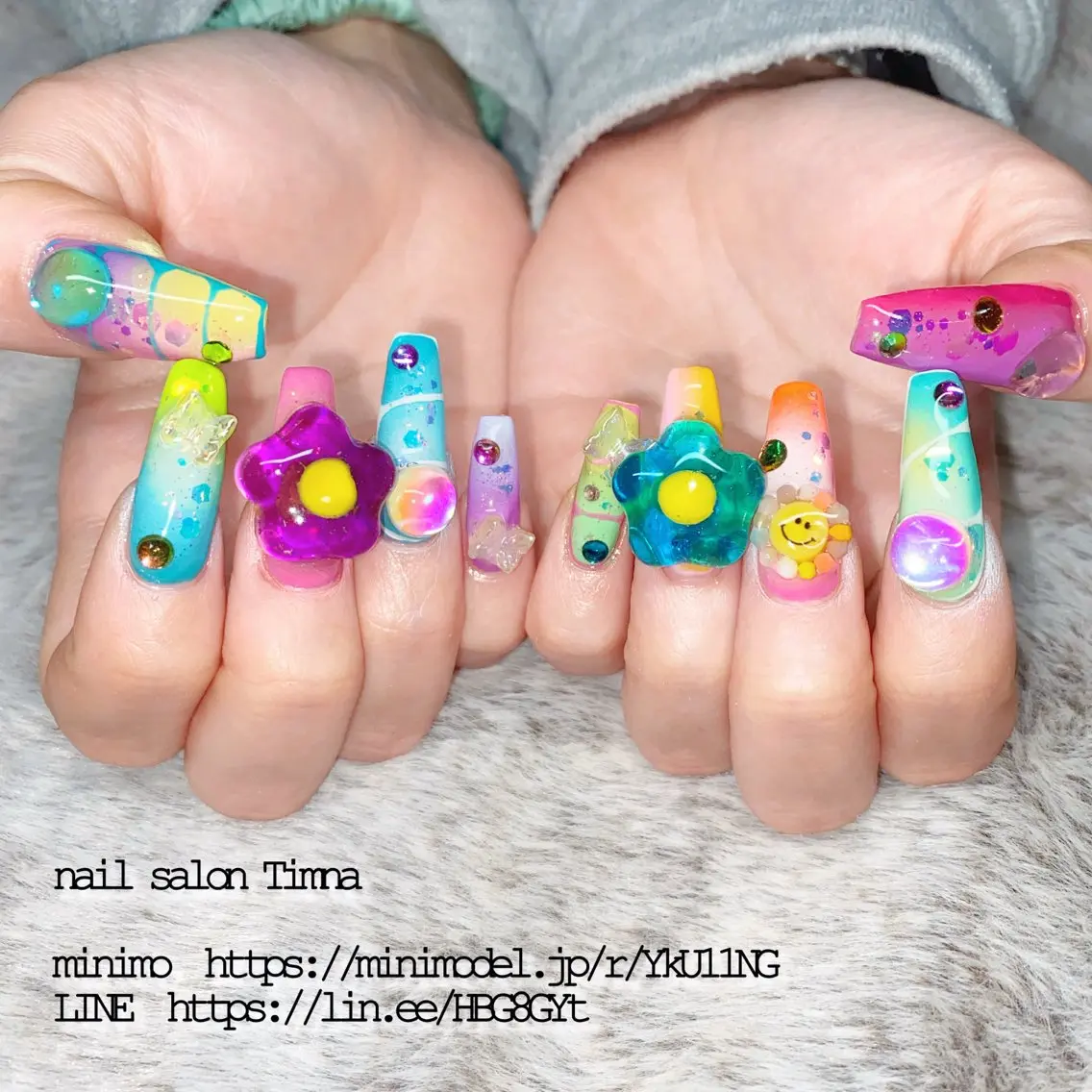 ロング ハンドネイル NAILSALON 🍔Timna🍟のネイルデザイン