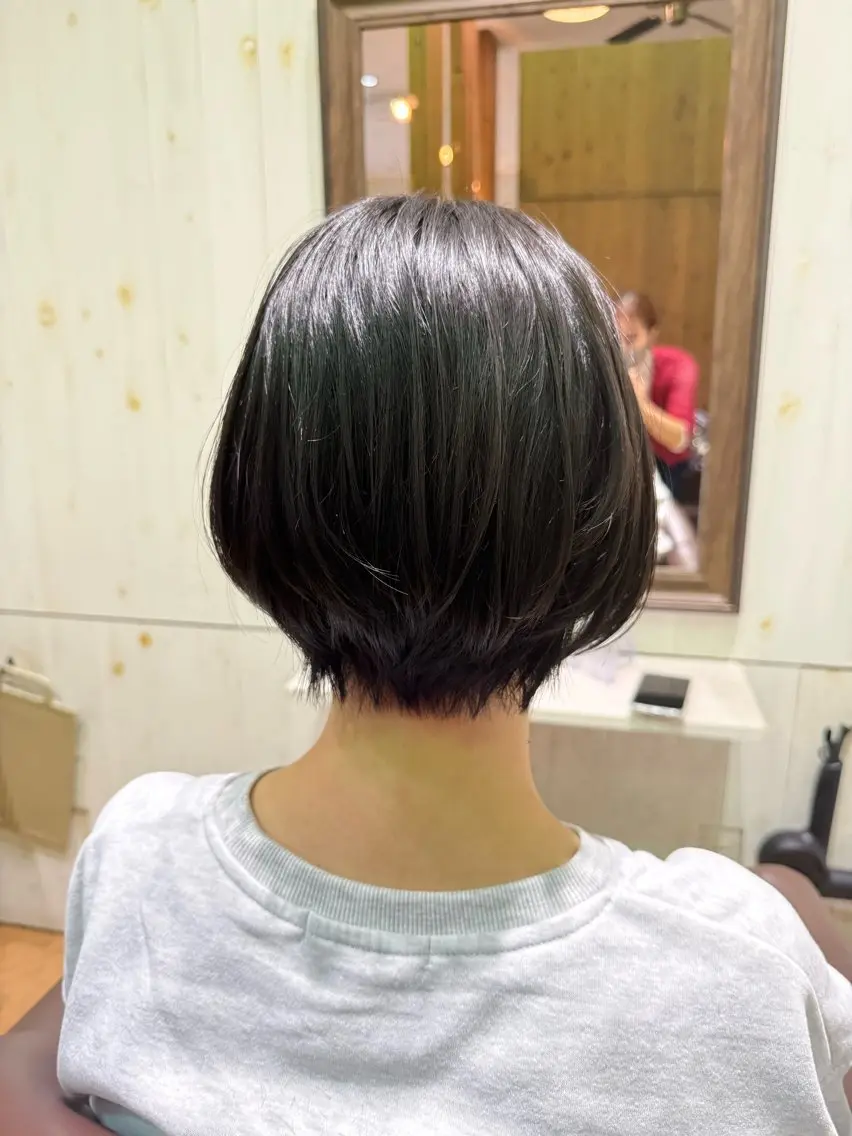 《予約リクエストのみ》レディース無料カット✂️✨平日限定/開始時間指定有り⚠️予約前に詳細を必ず確認してください‼️の写真