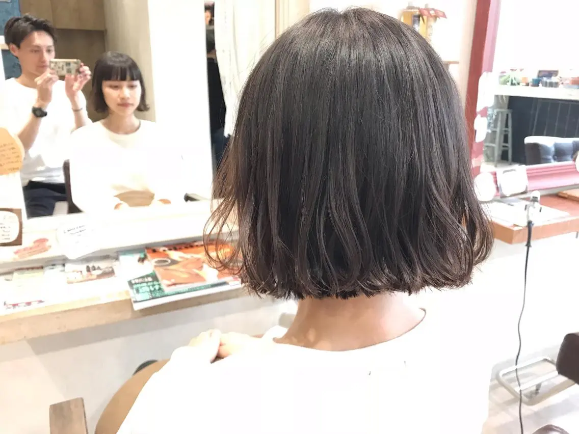 ショート カラー 透明感カラー ボブ 外ハネヘア メンズ指名多数!! 田島史也のヘアスタイル