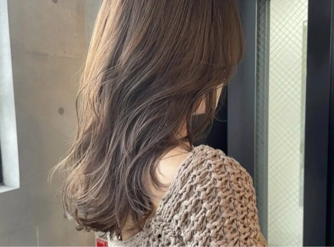 カラー 宮田 瑞希のヘアスタイル