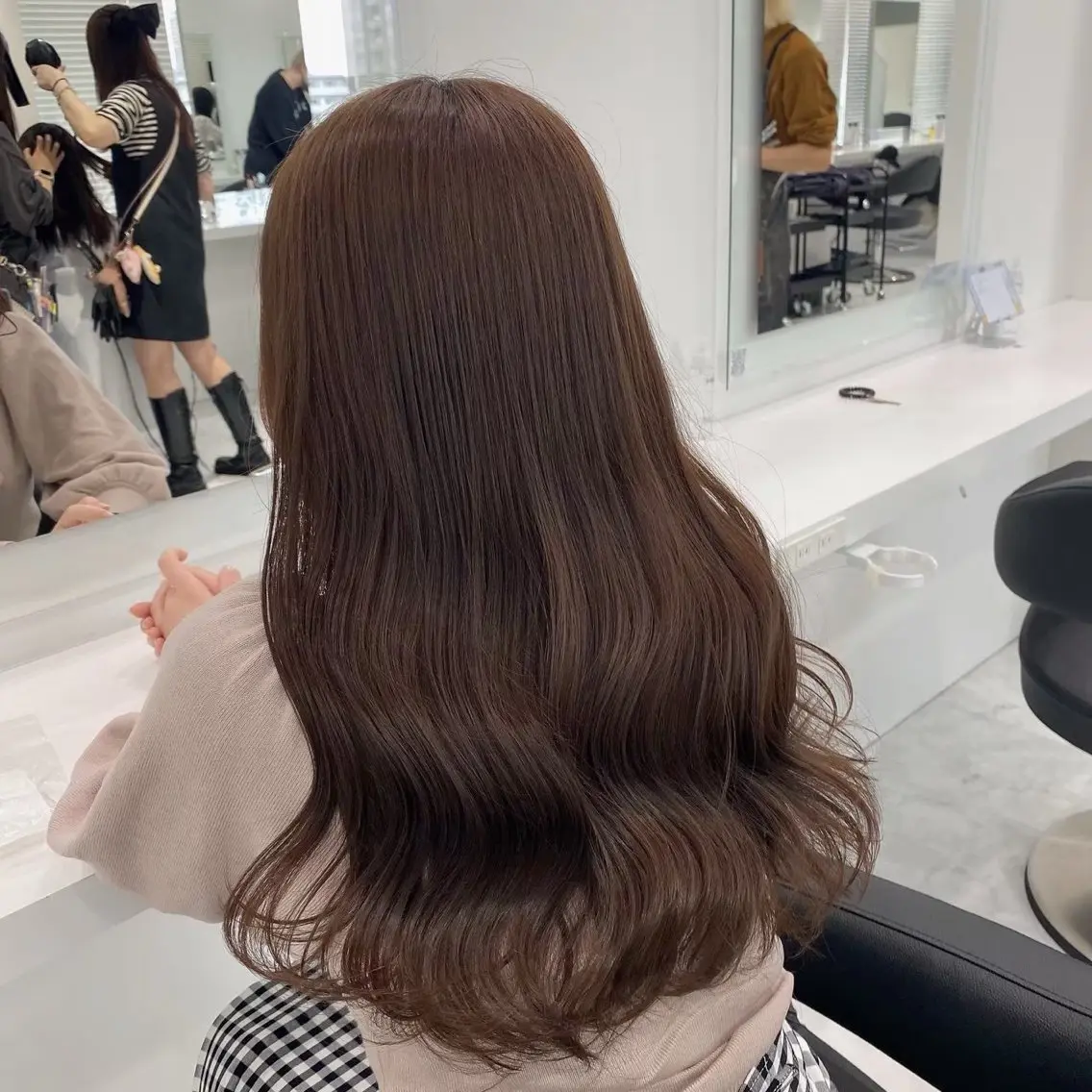 カラー 🤍ブリーチなし ブラウンhimi🤍のヘアスタイル
