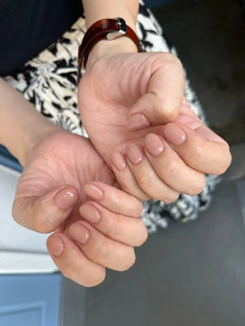 ネイル オーロラネイル フットネイル フレンチネイル ジェルネイル 韓国ネイル ハンドネイル kiki nail たまプラーザのネイルデザイン