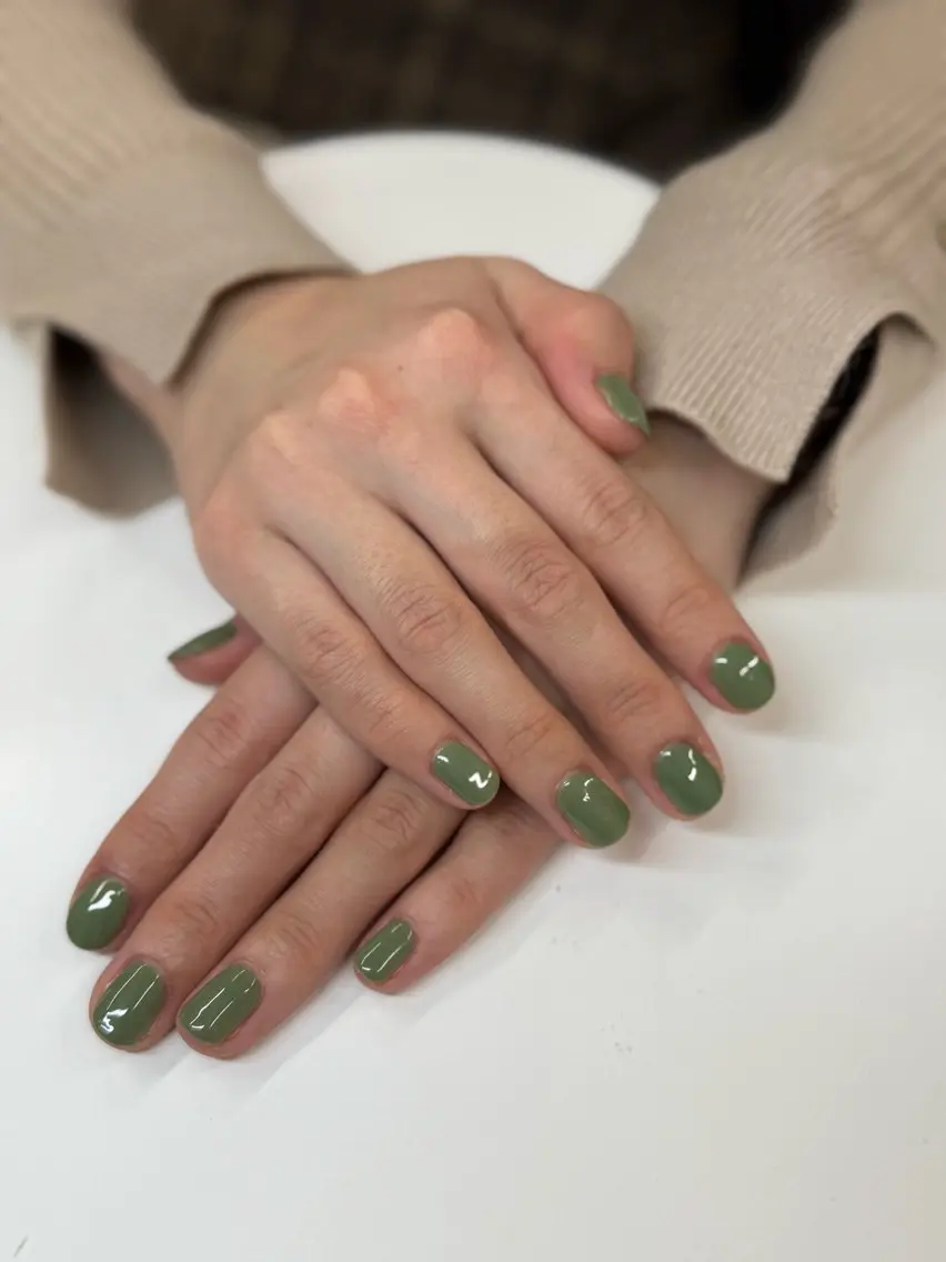 ネイル ワンカラーネイル 髙瀬 陽菜のネイルデザイン
