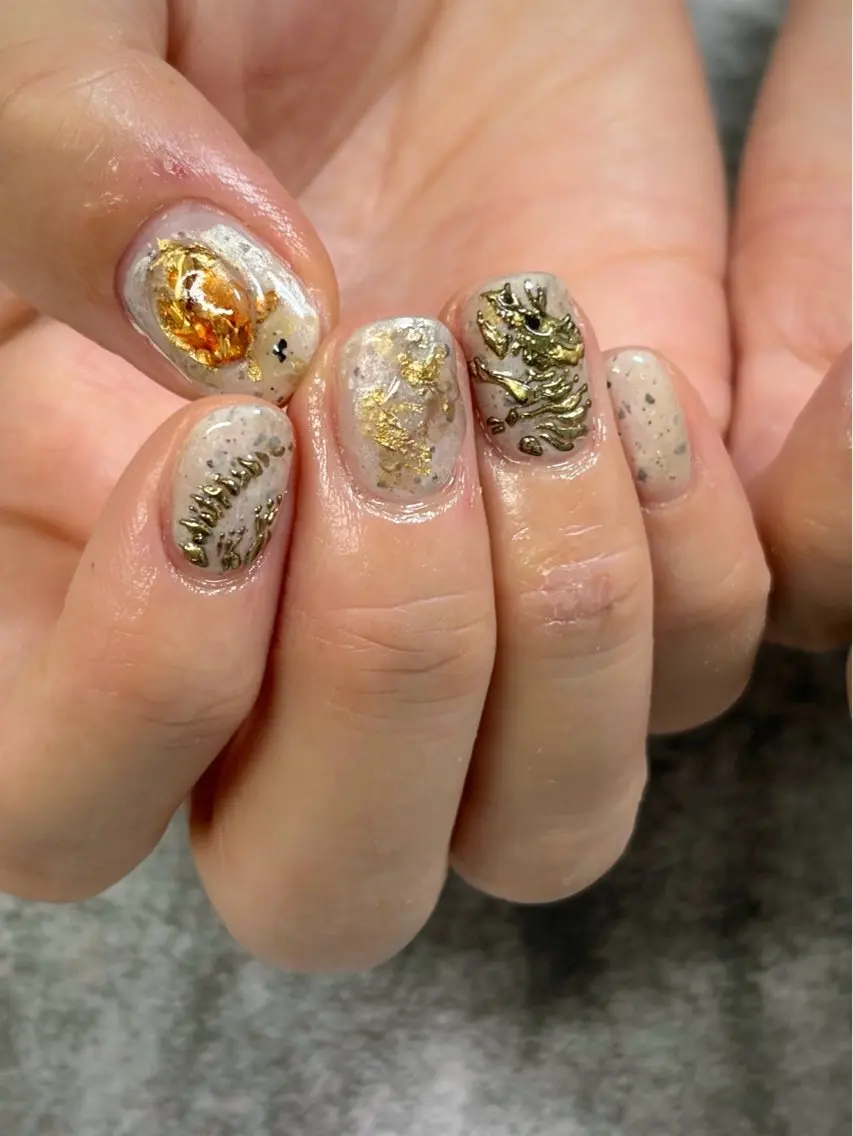 ネイル ハンドネイル FIORITURA Maikoのネイルデザイン