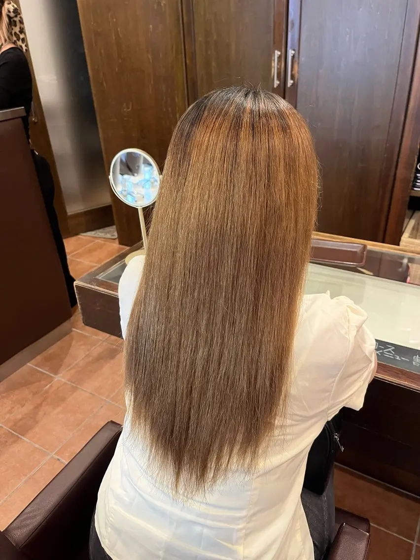 ロング 縮毛矯正 城内 心優のヘアスタイル