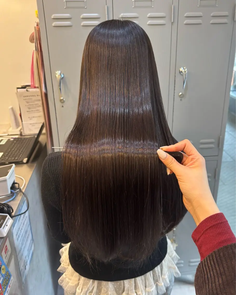 ロング カラー ブリーチ ブラウンカラー チョコレートブラウン 透明感カラー ブリーチなしカラー カット ヘアカラー レイヤーカット/ 暗髪カラー🧸ナシコのヘアスタイル