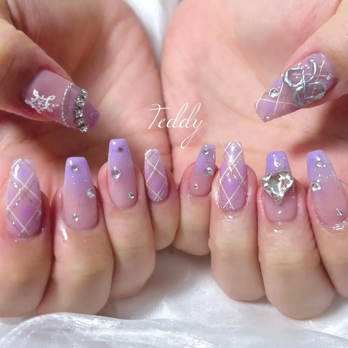 ネイル ハンドネイル ERINA ♥のネイルデザイン