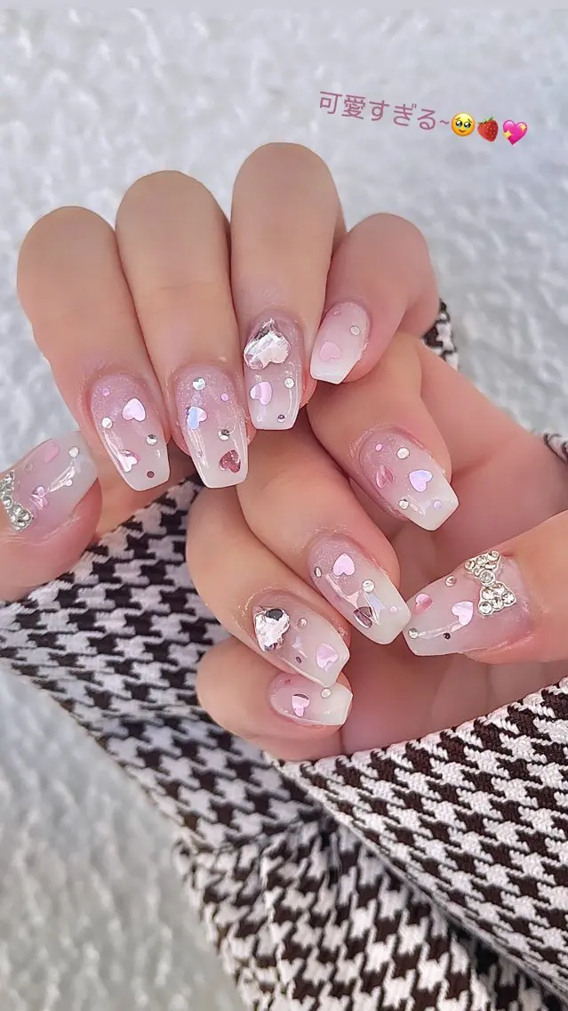 ネイル ハンドネイル フットネイル Nailsalon Fave/Rinaのネイルデザイン