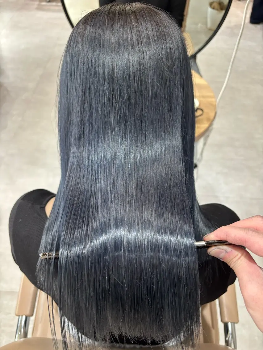 ロング カラー ブリーチ 透明感カラー ブリーチなしカラー 髪質改善 ヘアカラー トリートメント 京都駅/透明感カラー /髪質改善/岩崎拓郎のヘアスタイル