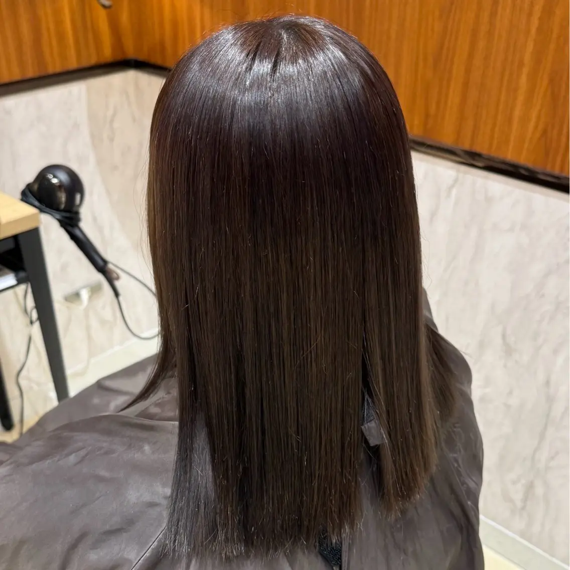 カラー ラベンダーカラー ヘアカラー 辻屋 涼香のヘアスタイル