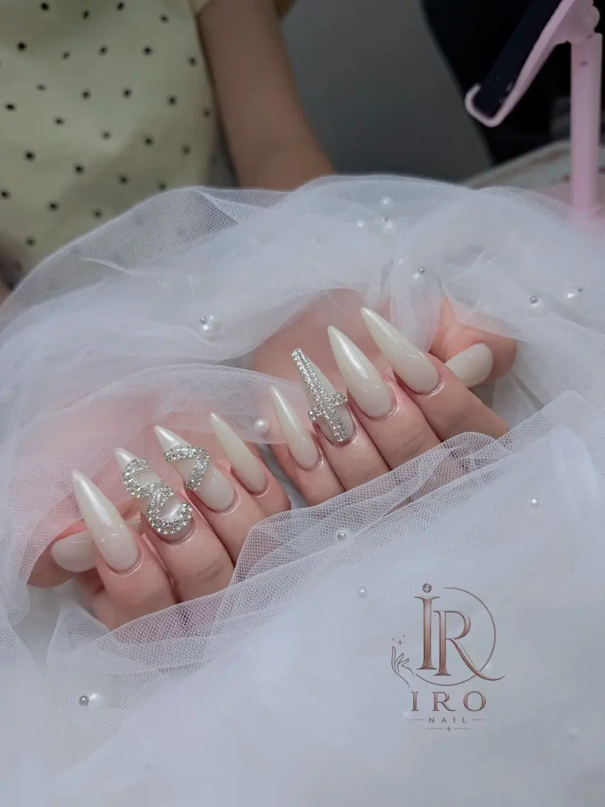 ネイル ハンドネイル iro nailのネイルデザイン