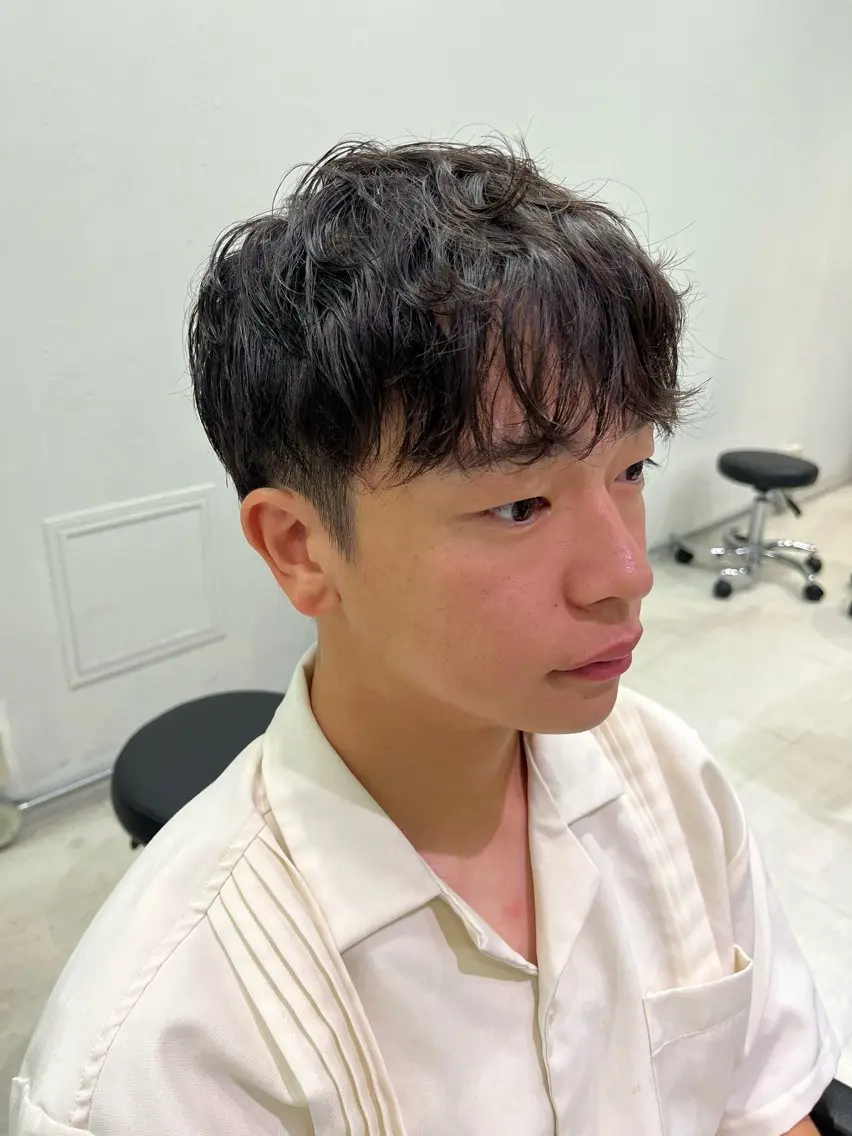 メンズ マッシュ メンズパーマ 刈り上げ カット パーマ 表参道/メンズカット 眉ワックス/坂入朱美の眉毛・アイブロウイメージ