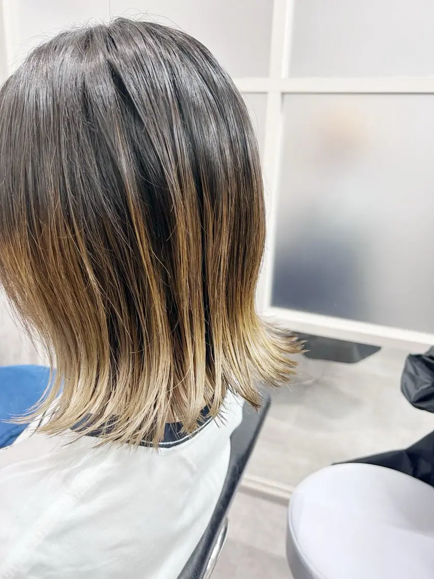 ミディアム カラー ミディアムパーマ アクアカラー バレイヤージュ ブリーチ ケアブリーチ ヘアカラー トリートメント newi赤羽 ✂️KEN✂️のヘアスタイル