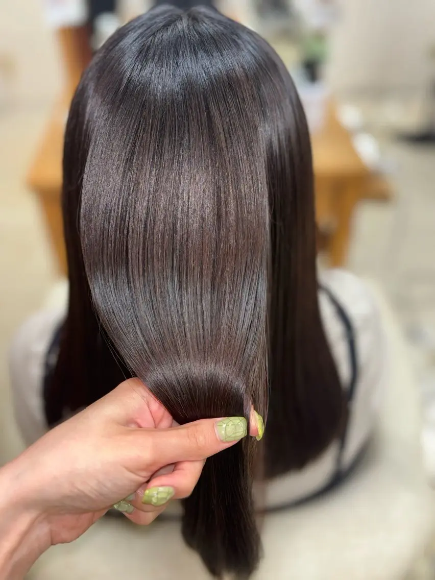 ロング 江副 朱星のヘアスタイル