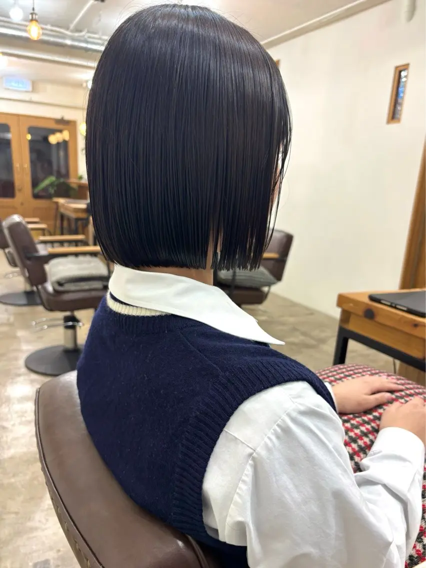 ショート 切りっぱなしボブ ボブ 外ハネヘア ayano🫧 《CIEN》のヘアスタイル
