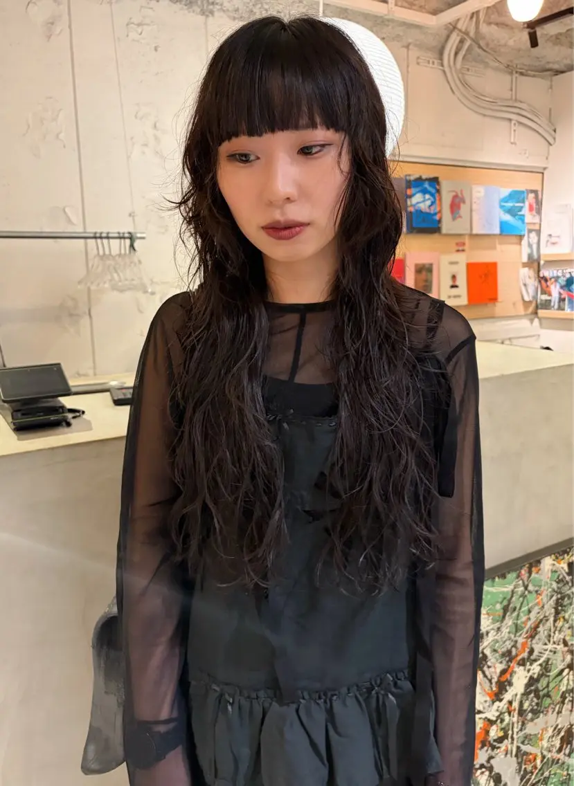 ロング パーマ ロング カット パーマ トリートメント 村上雅人 ナチュラルモードのヘアスタイル