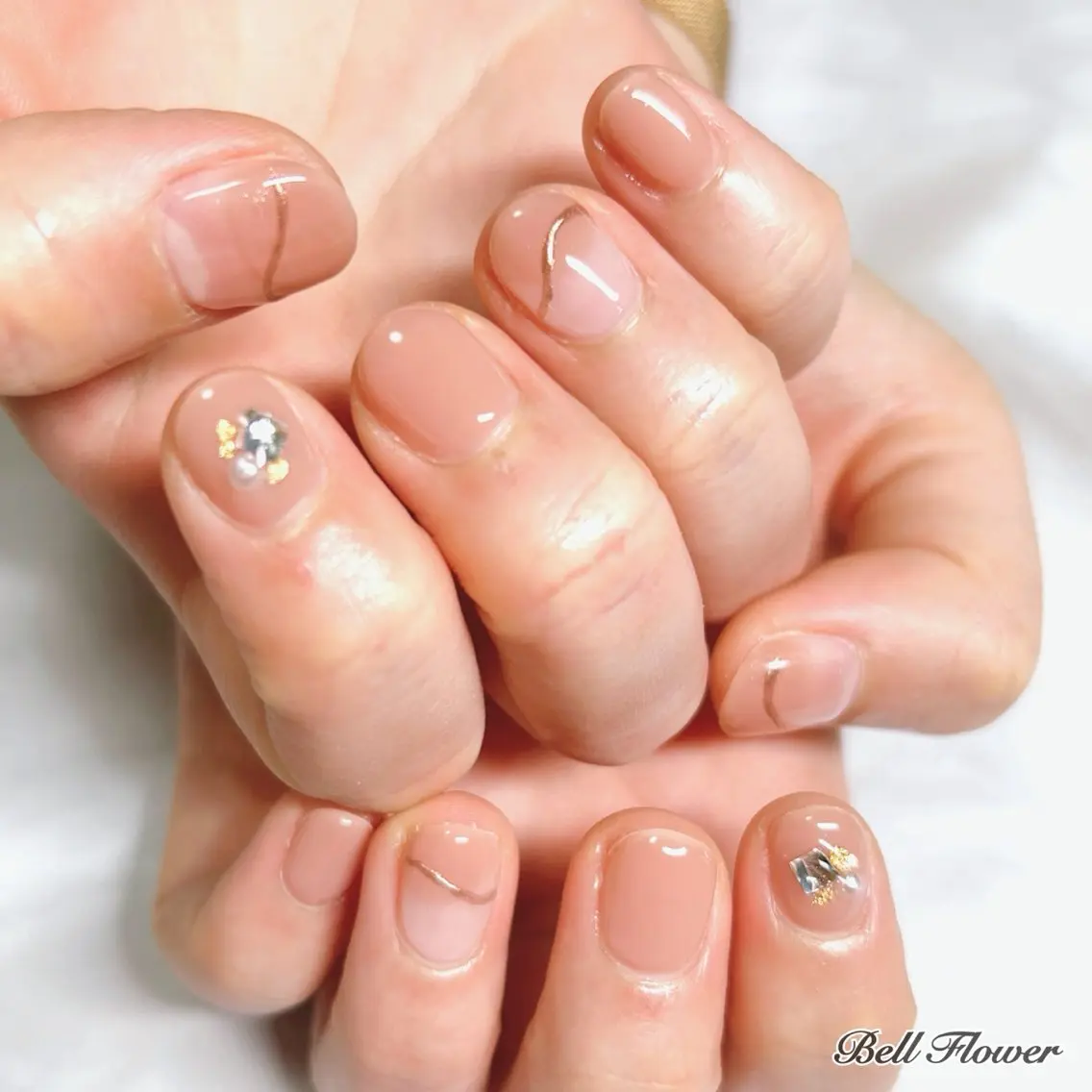 ネイル ハンドネイル Bell Flowerのネイルデザイン
