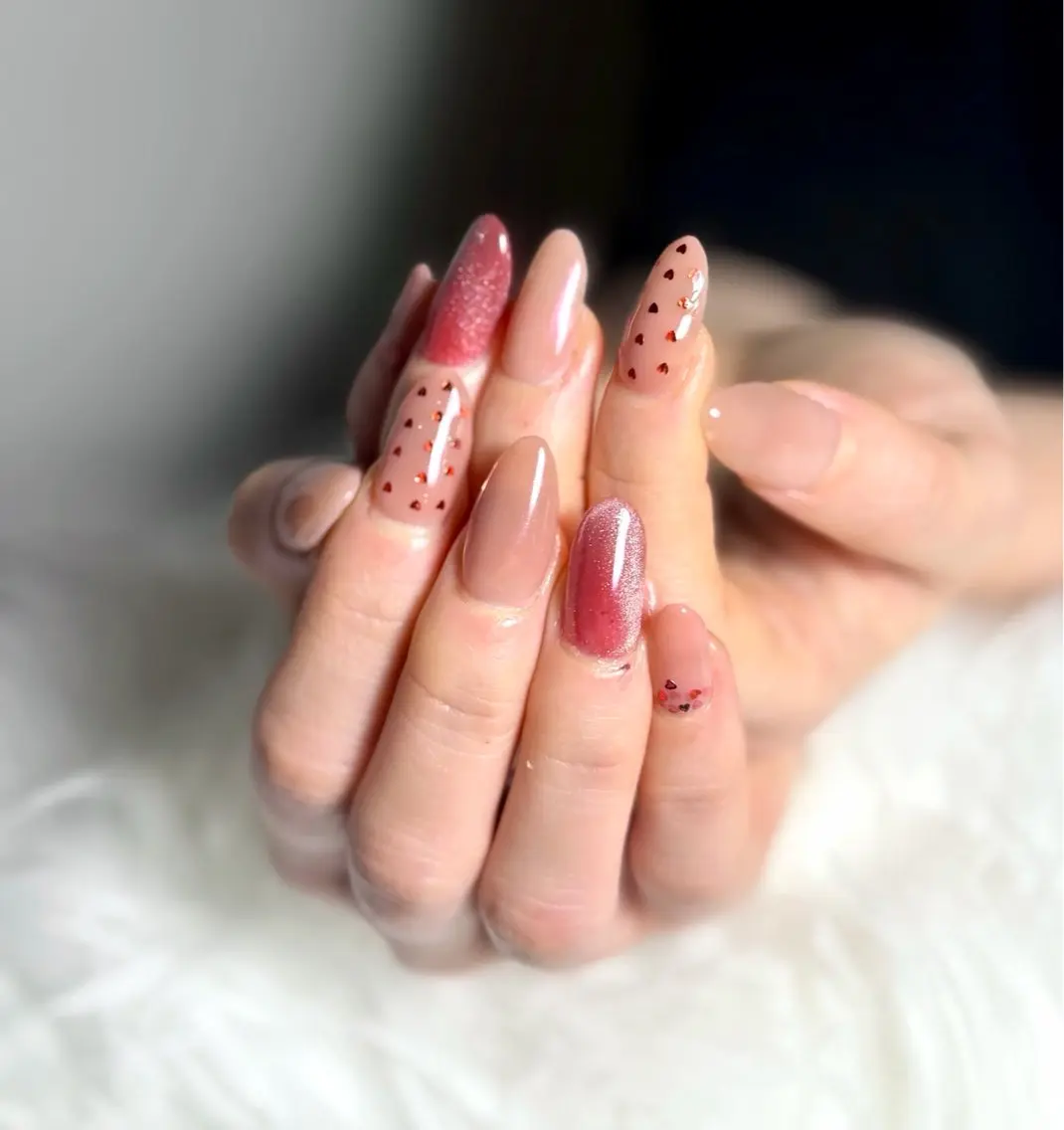 ネイル ハート ラメ(グリッター) マグネットネイル ミラーネイル ピンク Min. Nail Salonのネイルデザイン