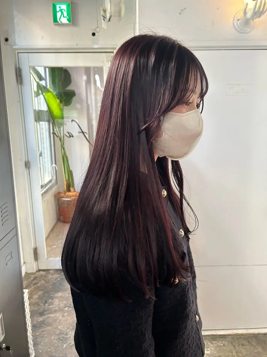 ロング カラー レッドカラー カット ヘアカラー maho/垢抜け カラーパーマのヘアスタイル