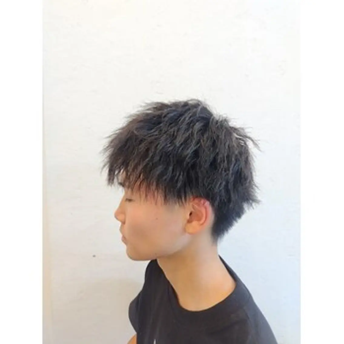 ショート メンズ メンズパーマ スパイキーショート メンズツイストパーマ ショートヘア ツイストパーマ 澤田 あきのヘアスタイル