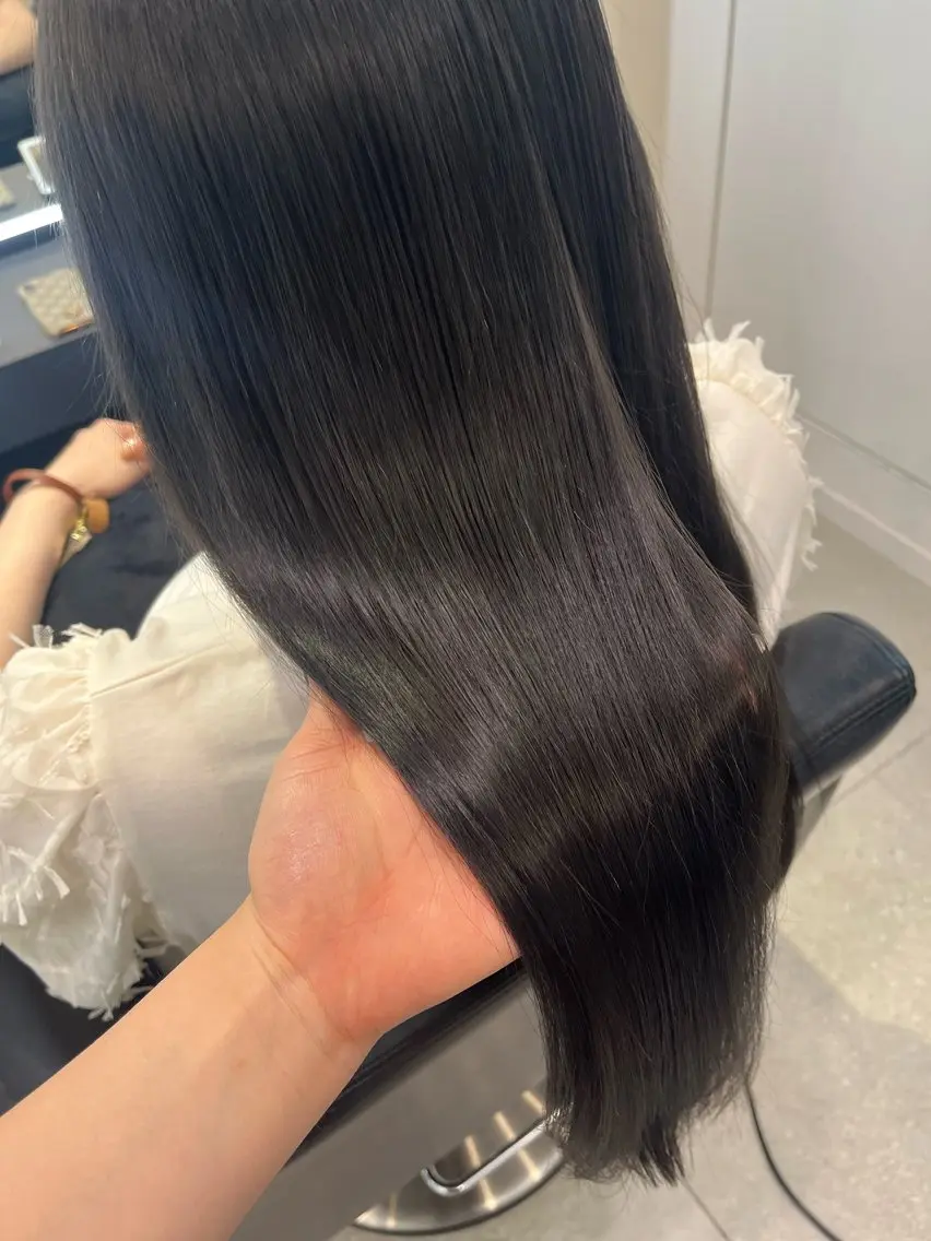 ロング 髪質改善・水素カラー ARIA(ému)のヘアスタイル