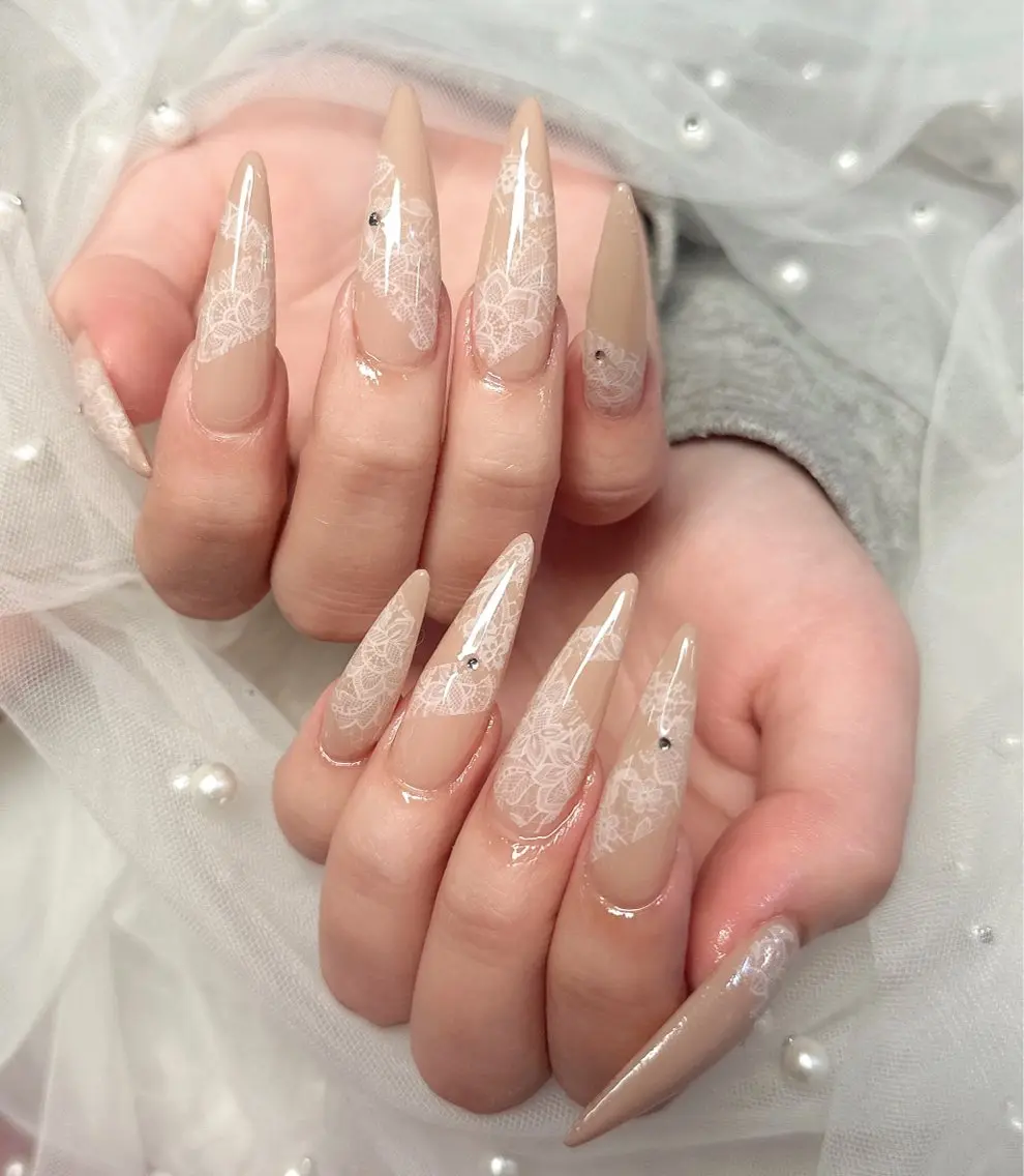 ネイル ハンドネイル 渋谷T&B りお ロング無制限中💫のネイルデザイン
