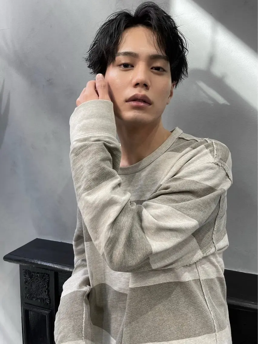 メンズ センターパート メンズ就活ヘア 久保 太樹のヘアスタイル