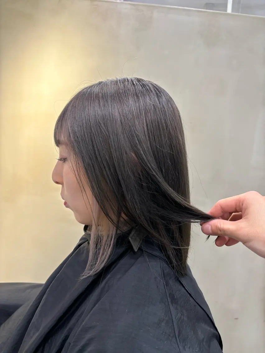 ショート カラー ベージュカラー ブリーチ インナーカラー ヘアカラー 中園康 /カラー/ブリーチのヘアスタイル