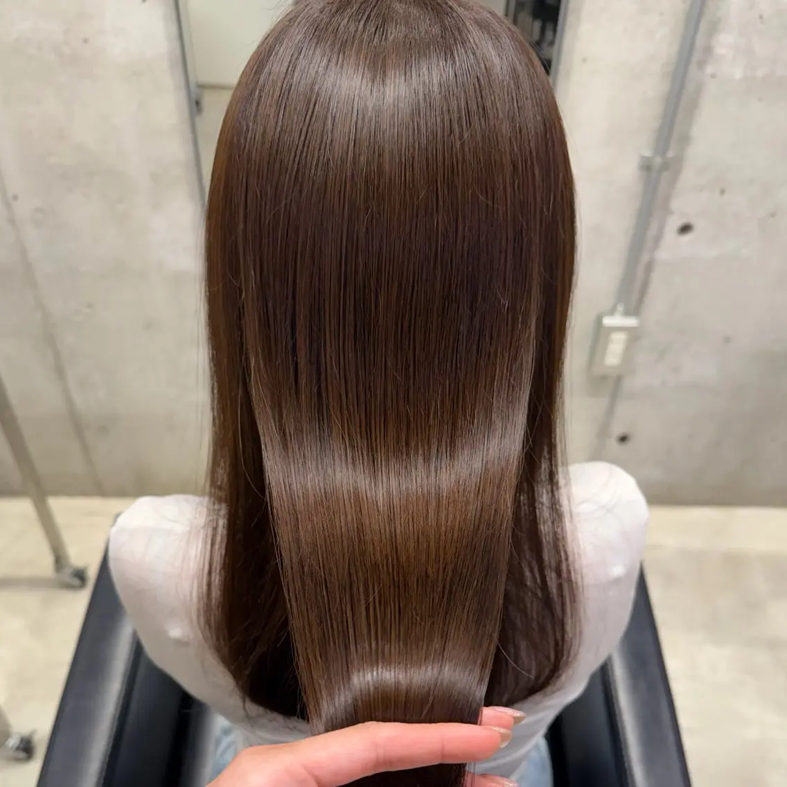 カット+ストレートの写真