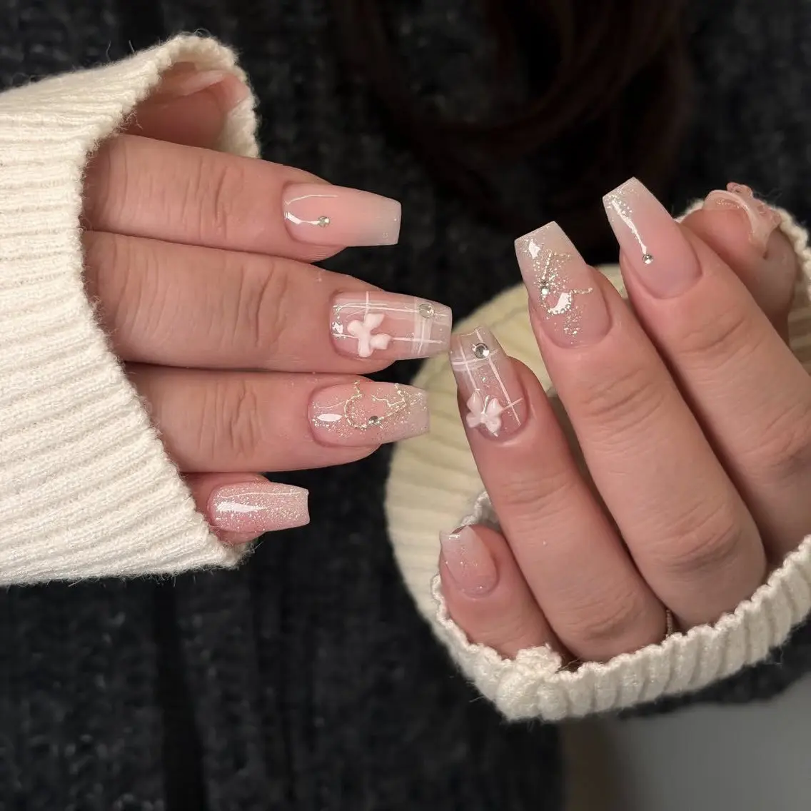 ネイル グラデーション ラメ(グリッター) マグネットネイル ミラーネイル ニュアンスネイル ハンドネイル Lumi de nailsのネイルデザイン