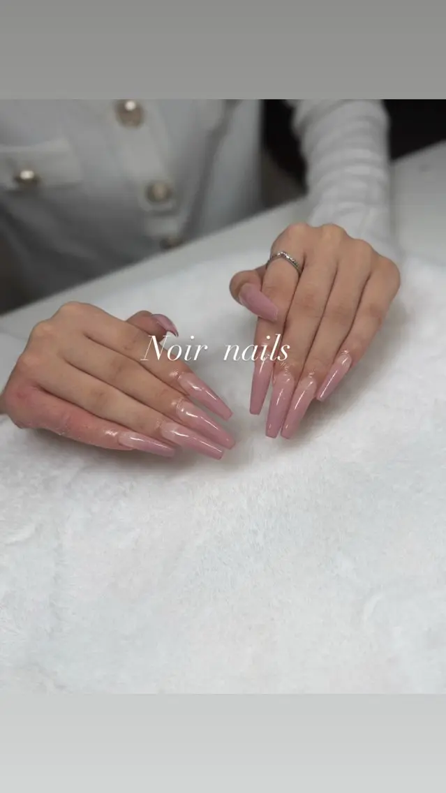 ネイル Noir nailsのネイルデザイン