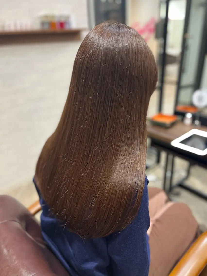 ロング カラー グレージュ ロング 🫧ぷる艶カラー🫧 Yuubi🦩のヘアスタイル