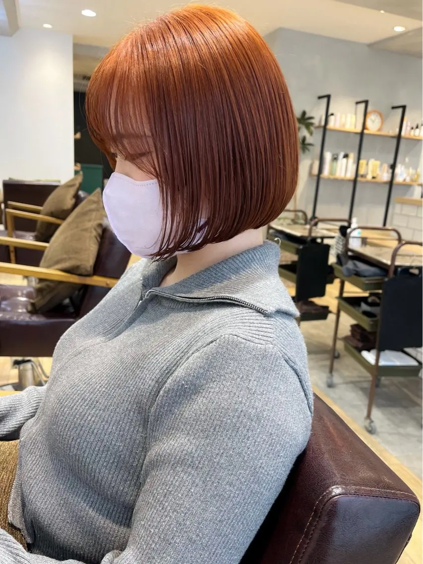 ショート カラー カット 縮毛矯正 地毛風ストレート ミニボブ🌷江梨🍎のヘアスタイル