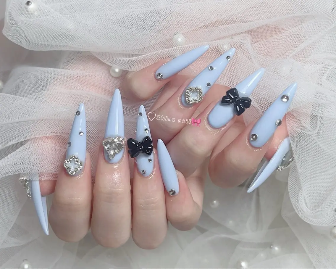 ネイル ハンドネイル shine 🎀 長さ出し専門のネイルデザイン