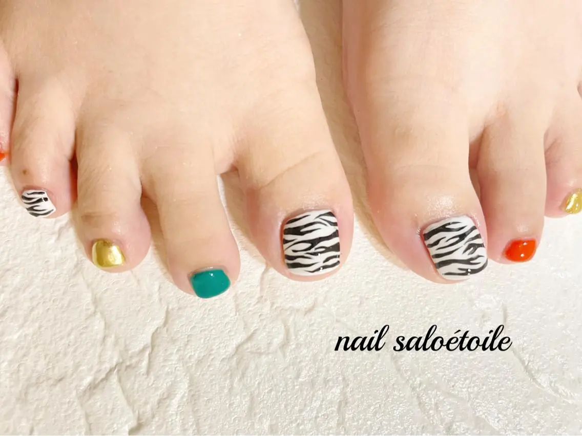 ネイル アニマル柄 フットネイル ジェルネイル フットネイル nail salon étoileのネイルデザイン