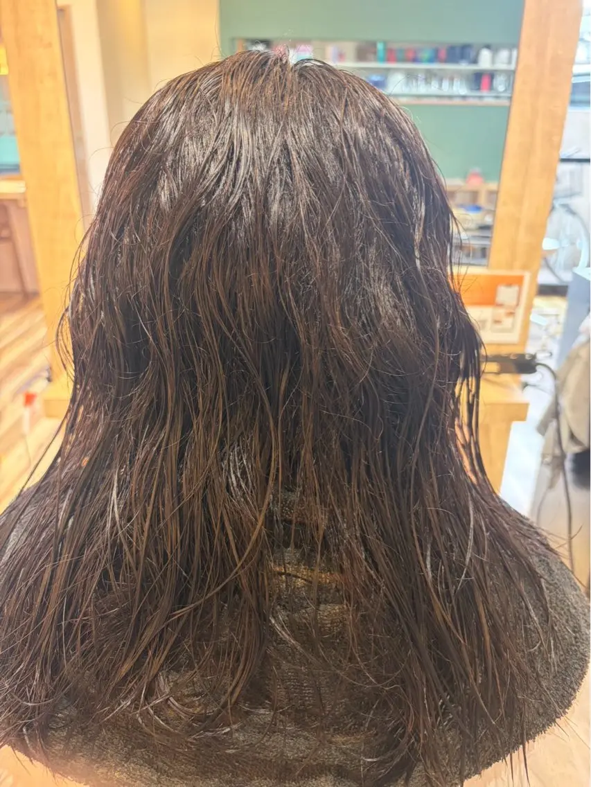 セミロング ラプチャー 野牧歩果のヘアスタイル