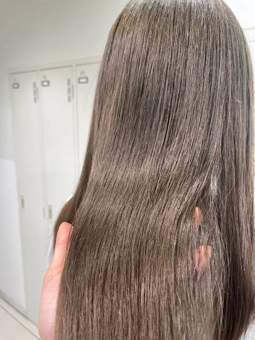 【レディース限定】💎カット➕地毛風サラサラ縮毛矯正 ➕トリートメント💎(⚠️ 予約リクエストのみ受付 ⚠️)の写真