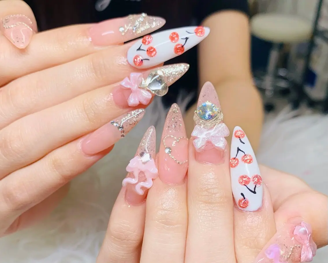 ネイル チークネイル 長さ出し フットネイル 韓国ネイル マグネットネイル ハンドネイル ハンドケア AN NAIL _HOAのネイルデザイン