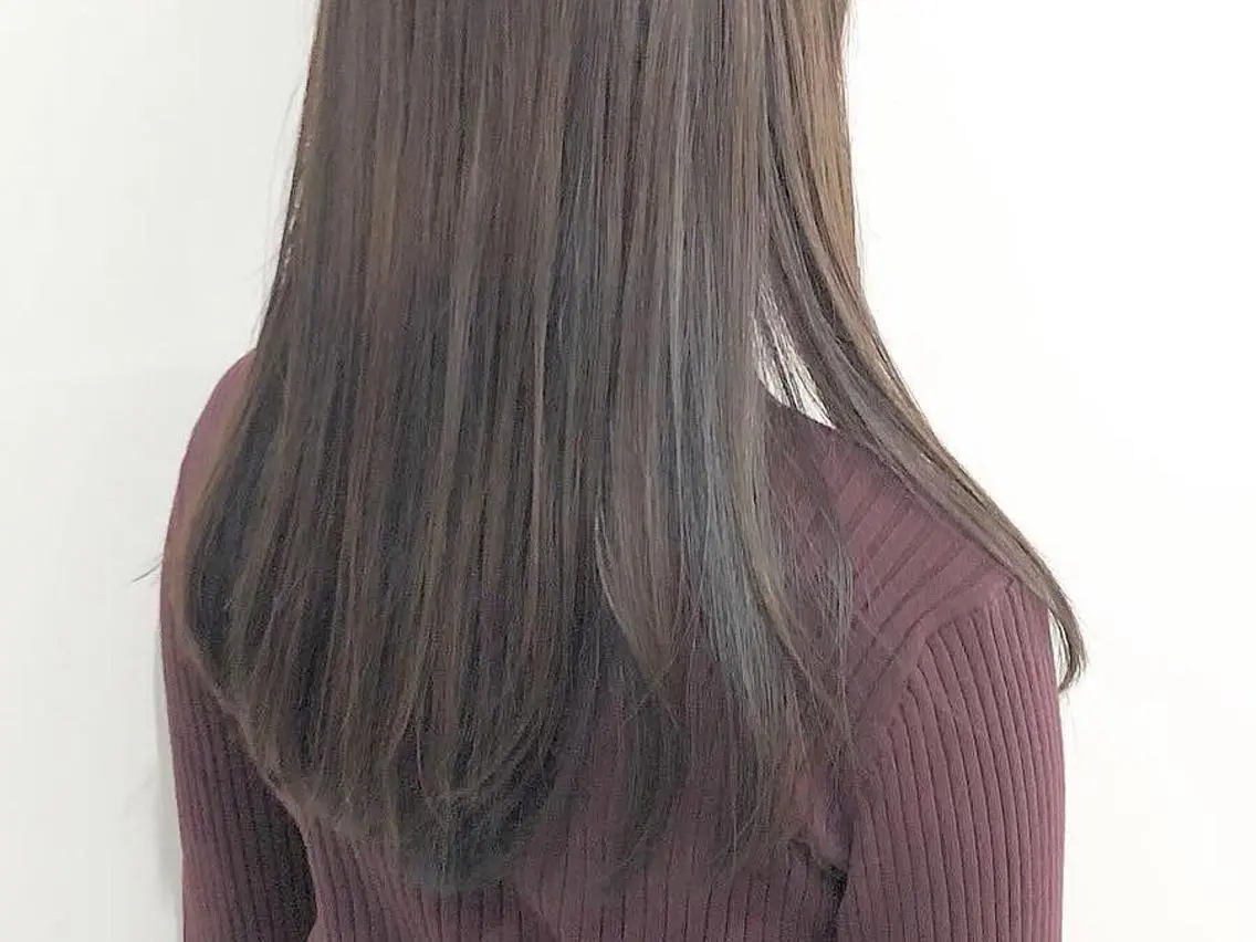 🐿女性限定💙💚ナチュラルなツヤ縮毛矯正＋トリートメント16500円の写真