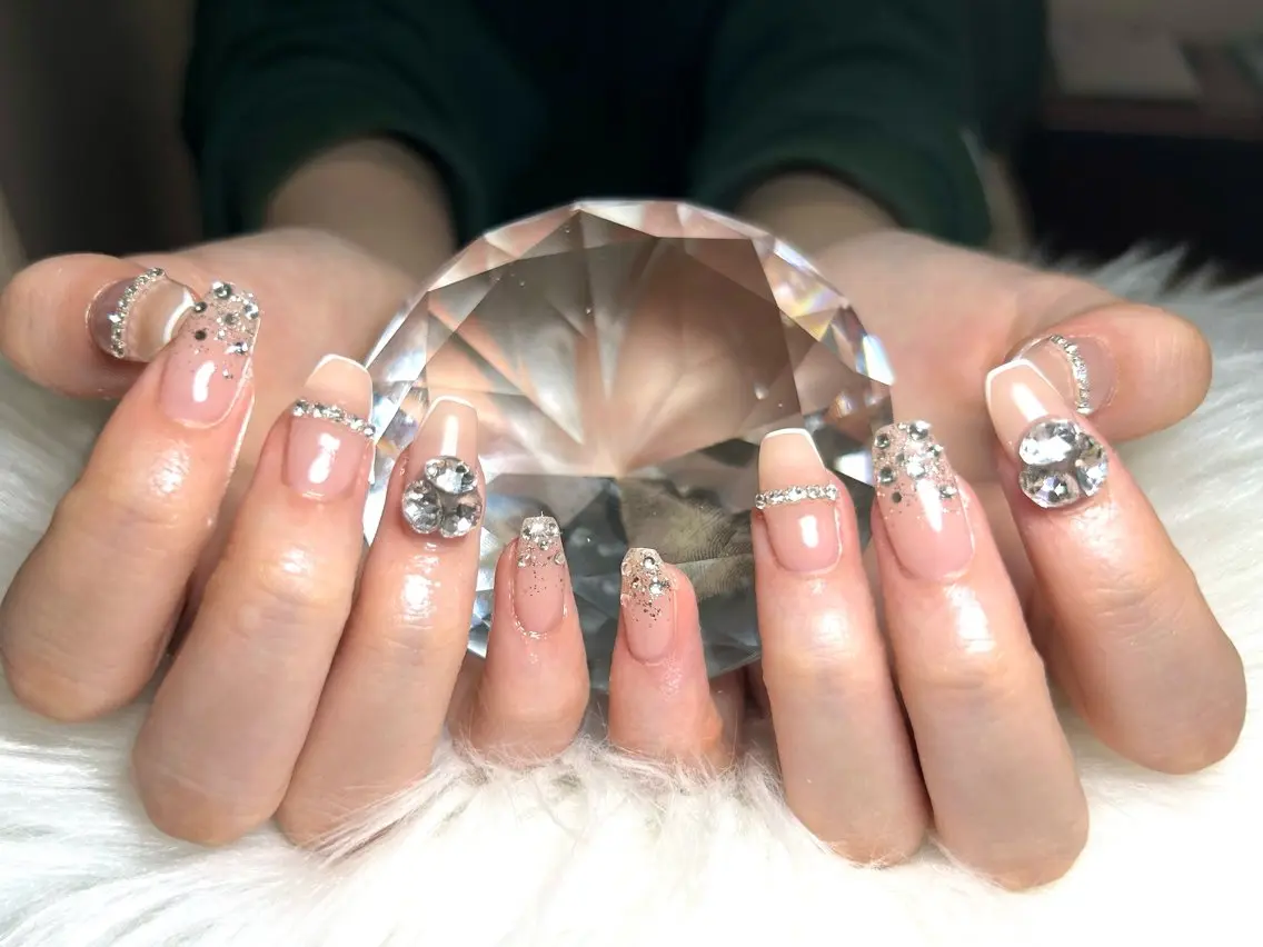 ミディアム ハンドネイル nail salon Renardのネイルデザイン